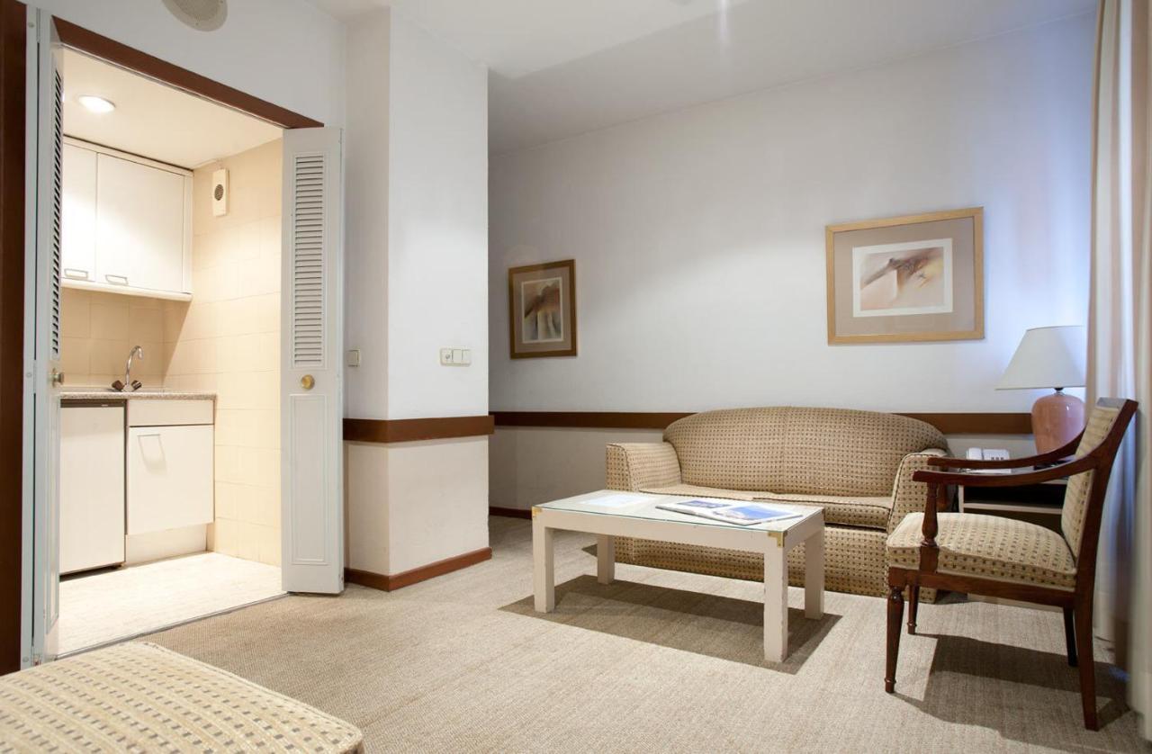 Espahotel Plaza Basilica Мадрид Экстерьер фото
